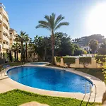 Chill & Shine - Sun And Relax Benalmádena